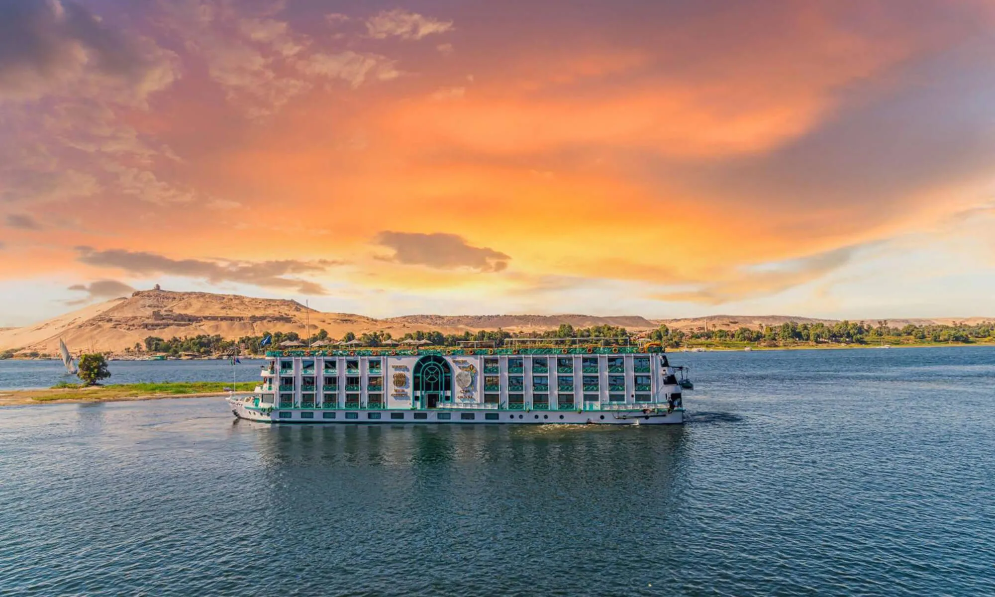 Ultra Deluxe Sonesta Moon Goddess Nile Cruise