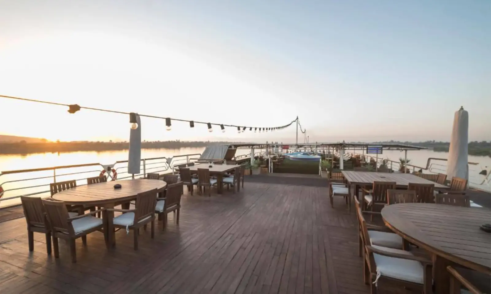 Ultra Deluxe Sonesta Nile Goddess Nile Cruise