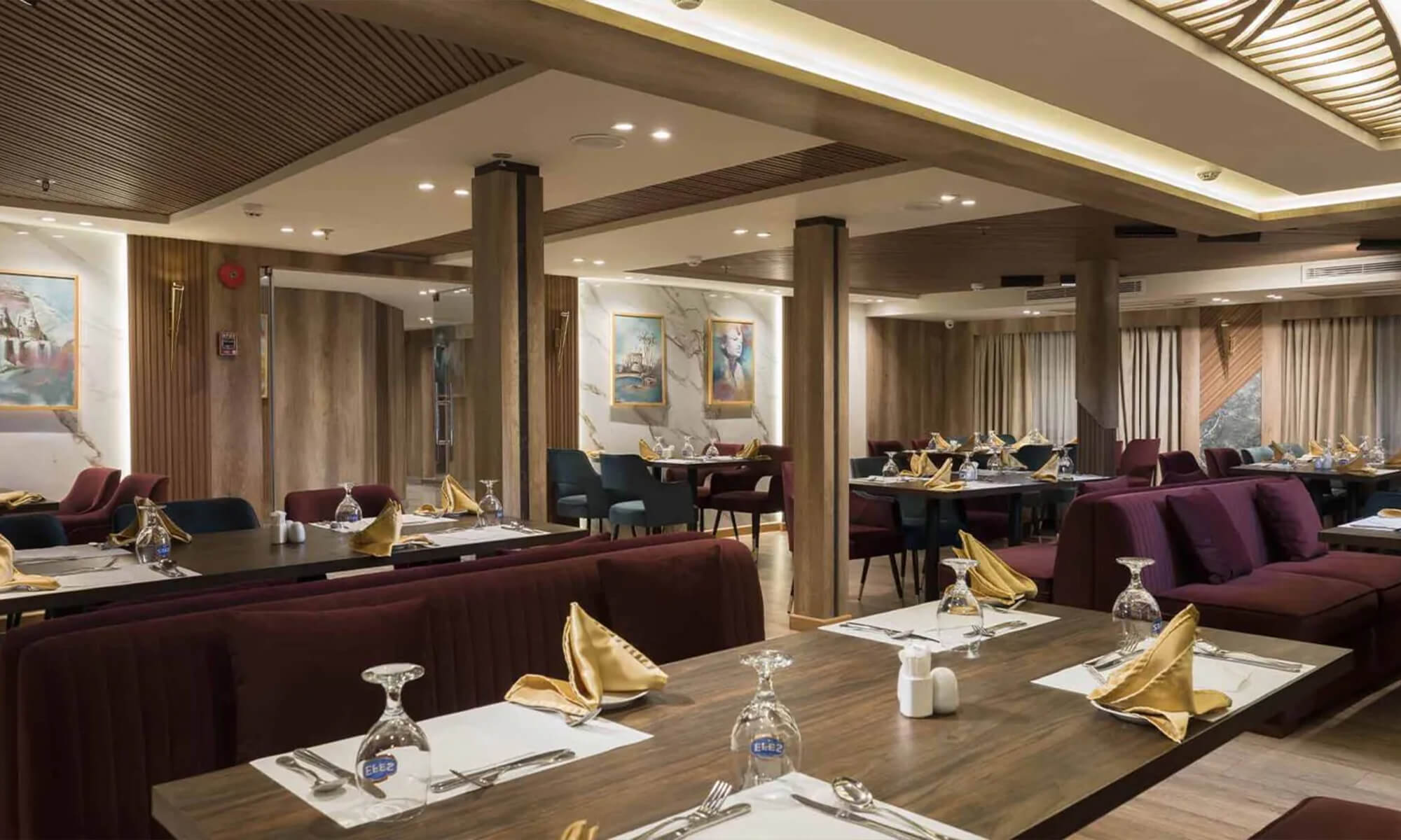 Restaurant Of Nile Cruise Image-Nile Cruise Holiday(1).jpg