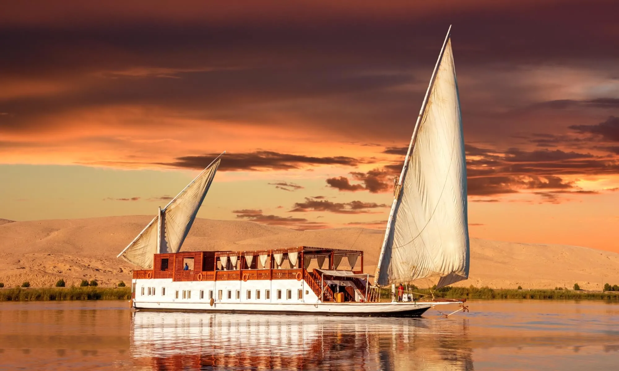 4 Days Dahabiya Nile River Cruise Aswan to Luxor
