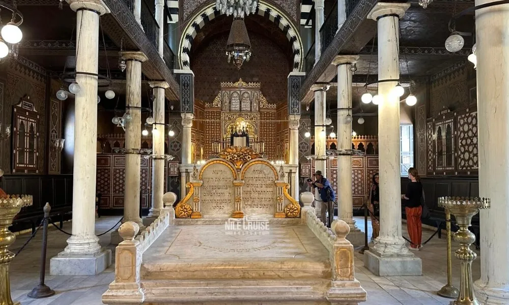 Comprehensive Ben Ezra Synagogue Travel Guide