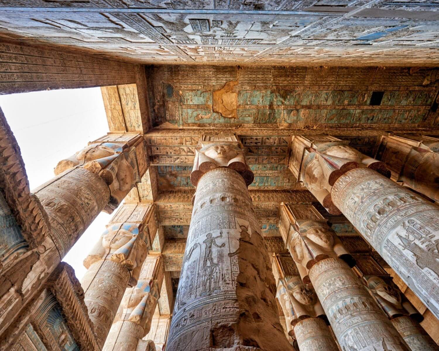 Best Dendera Temple Travel Guide
