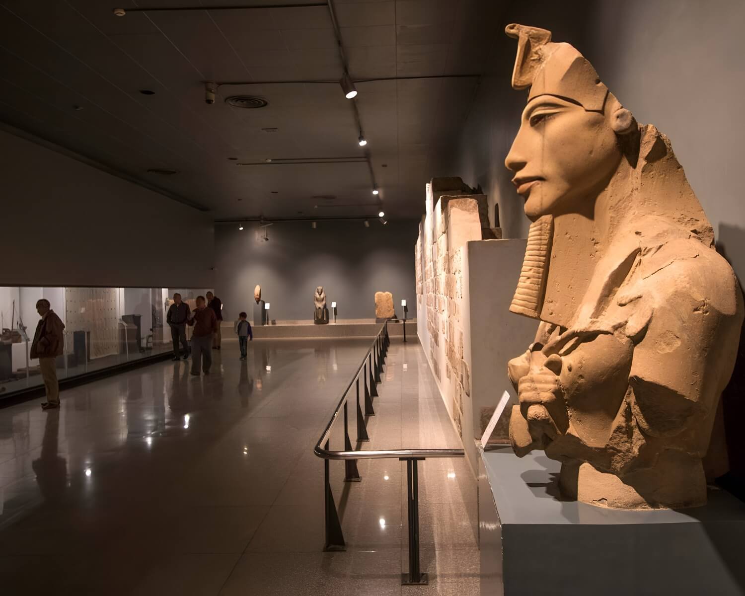 Luxor Museum Travel Guide for Culture Lovers