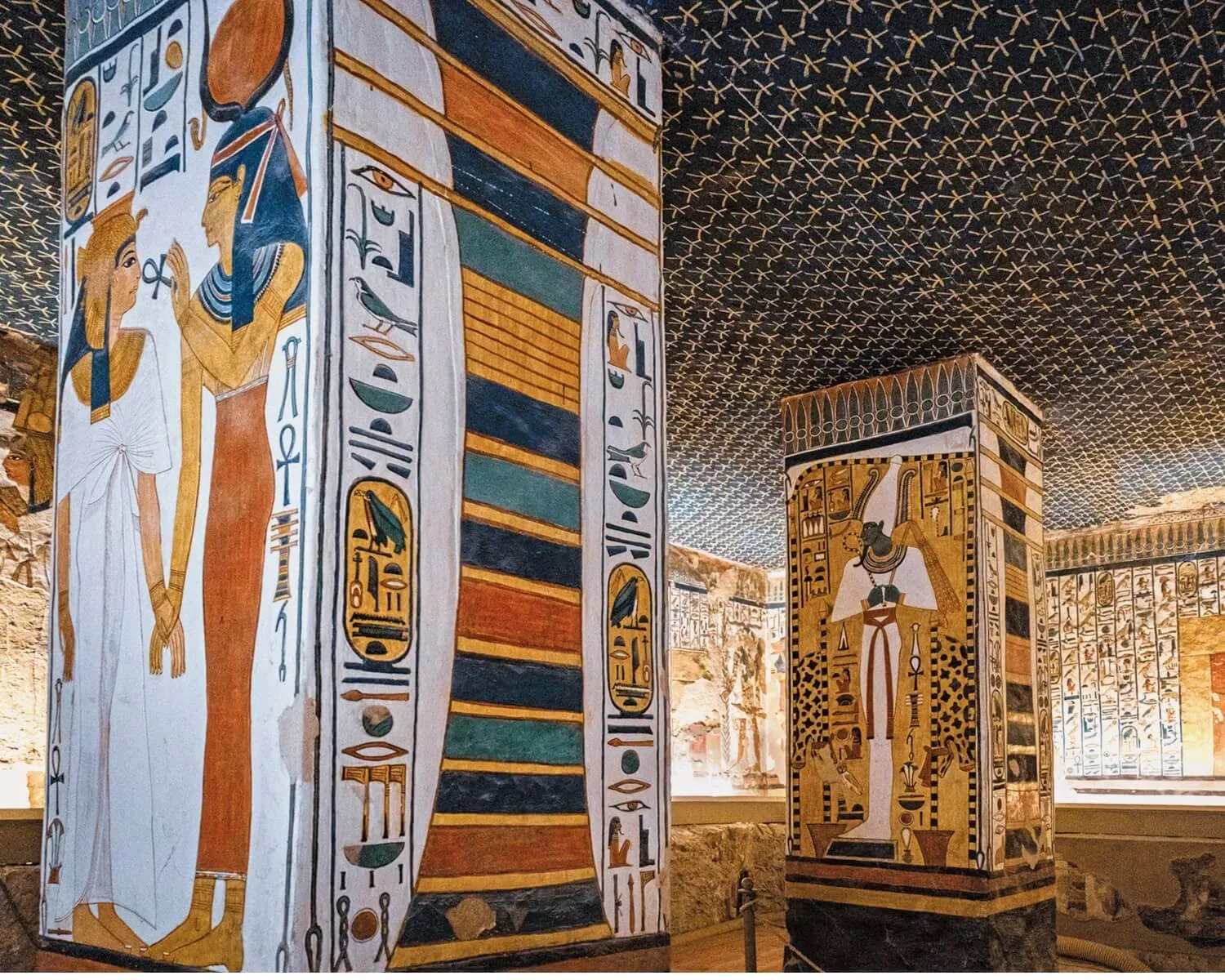 Best Valley of the Queens Travel Guide