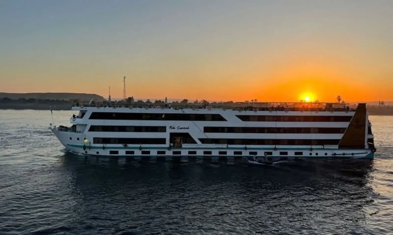 Nile Cruise from Aswan to Luxor - Nile Cruise Holiday.webp