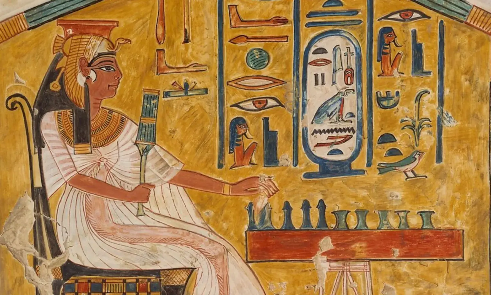 Who Was Queen Nefertari - Nile Cruise Holiday.webp