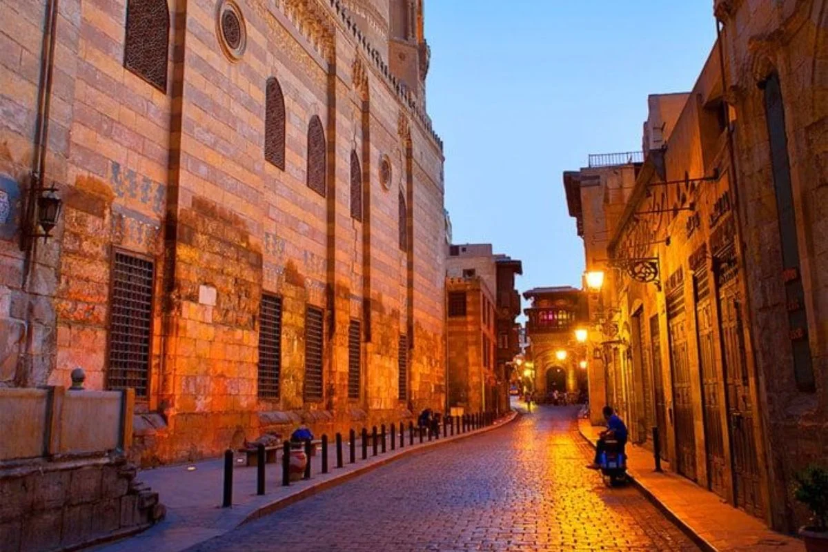 Al-Muizz Street - Nile Cruise Holiday.webp