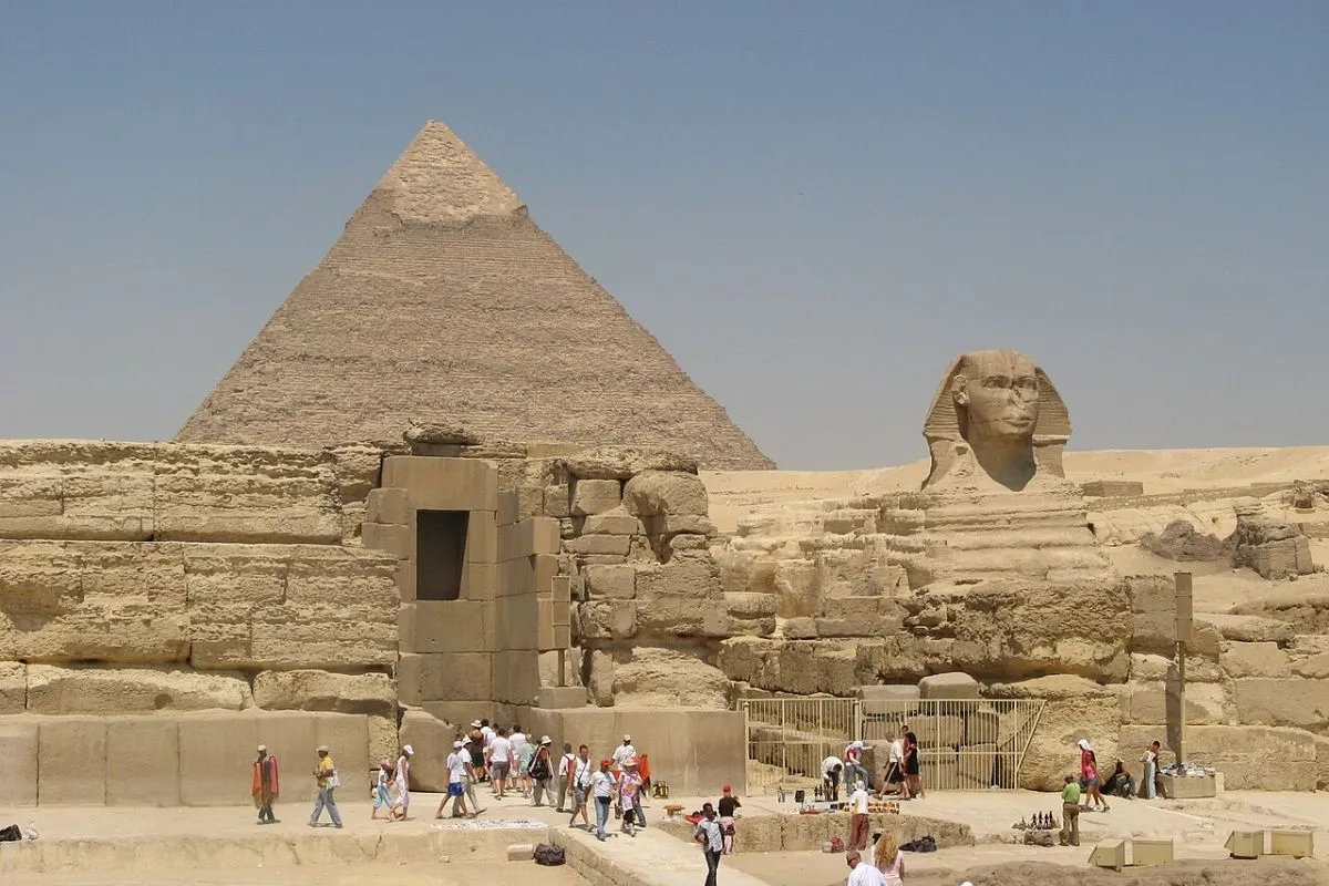 Giza Pyramids and Sphinx - Nile Cruise Holiday.webp