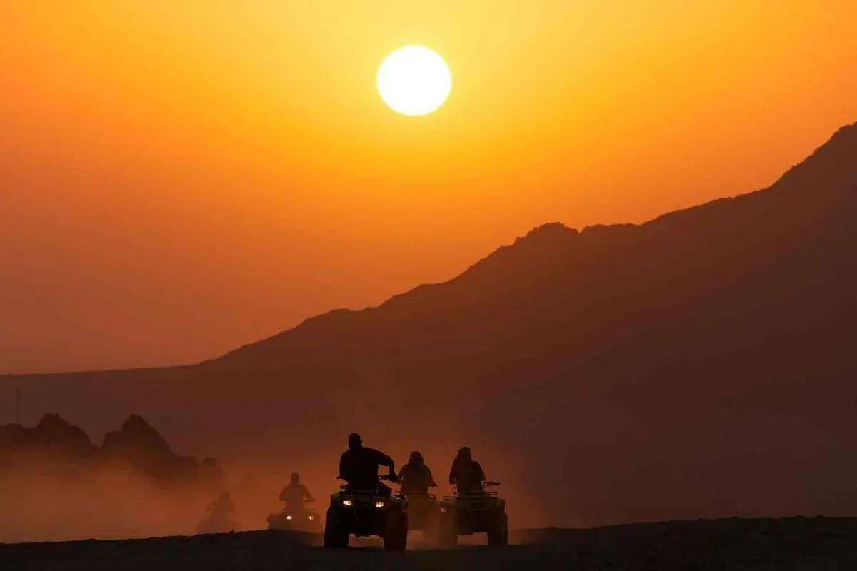 Hurghada Safari Sunset - Nile Cruise Holiday.webp