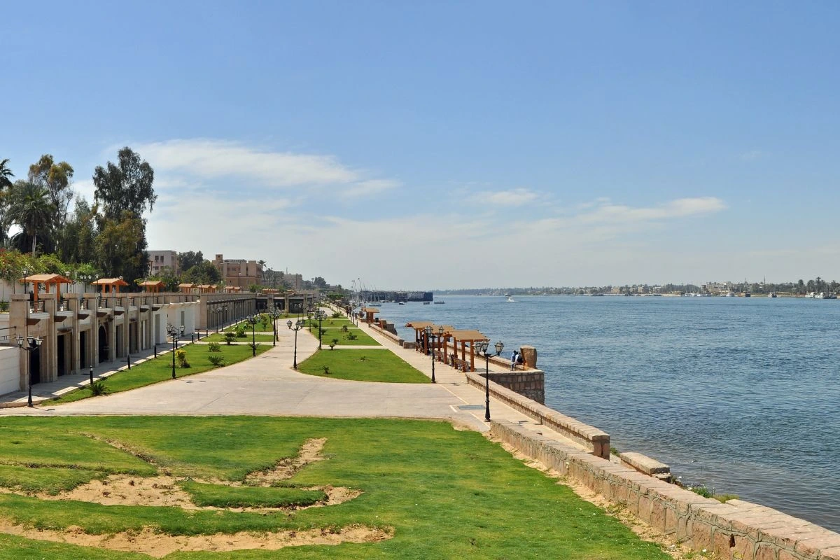 Luxor Corniche - Nile Cruise Holiday.webp