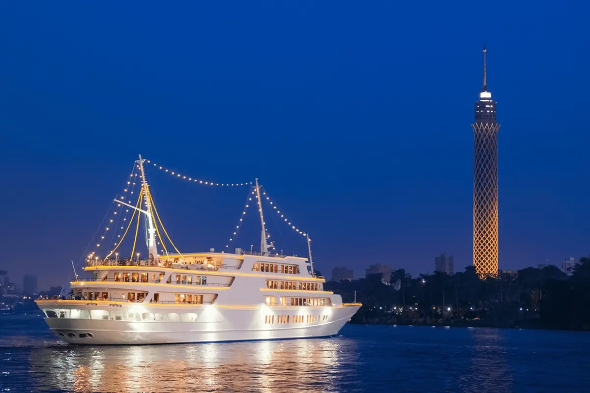Nile Dinner Cruise Experience in Cairo - Nile Cruise Holiday.webp
